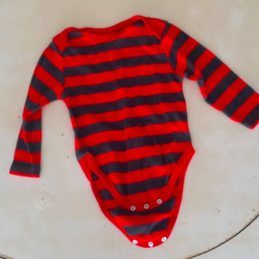 Long sleeved onsie